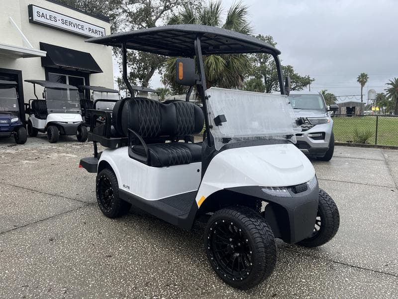 2024 E-Z-GO Freedom RXV ELiTE Lithium — Pearl White Special Edition — Zero-Maintenance Electric Sale